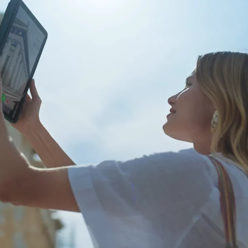 COSMOTE CHRONOS: Μια νέα εφαρμογή επαυξημένης πραγματικότητας μας ξεναγεί στην Αθήνα του 5ου αιώνα π.Χ