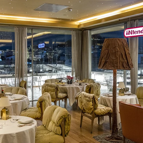 New Hotel : Γιορτινή αφήγηση αισθητικής και γαστρονομίας