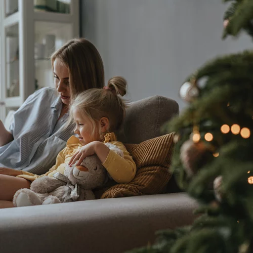 Νέα παιδικά βιβλία για τις γιορτές