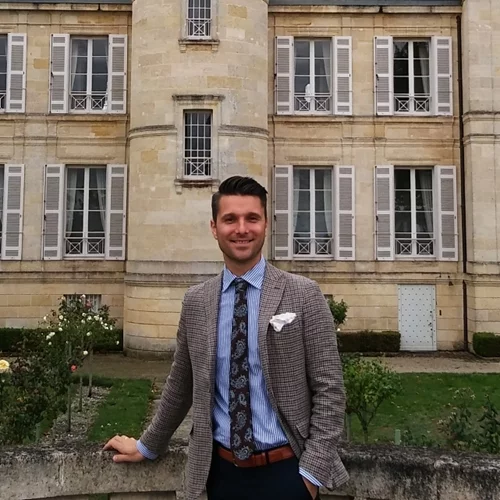 Ο Παναγιώτης Κατσούδας ζει το κρασί σαν ταξίδι