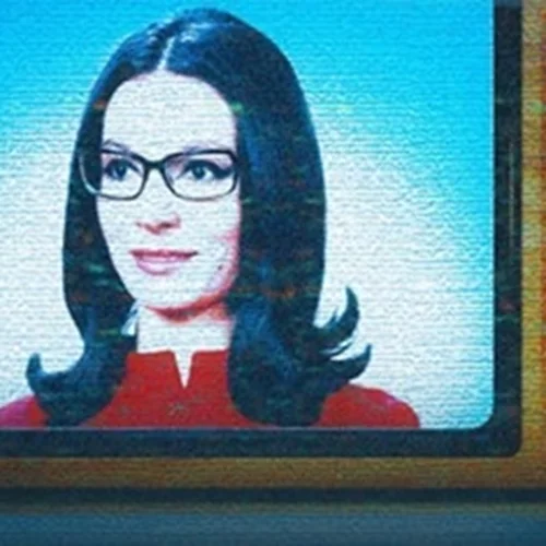 Το αναπάντεχο comeback της Νάνας Μούσχουρη