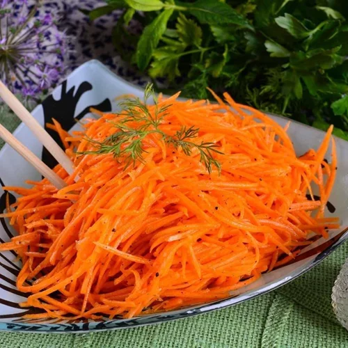 Τι συμβαίνει με την viral καροτοσαλάτα του TikTok;