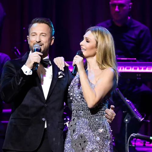 Η Νατάσα Θεοδωρίδου ανανεώνει το ραντεβού στο Παλλάς με την παράσταση "Όλα Έρωτας"