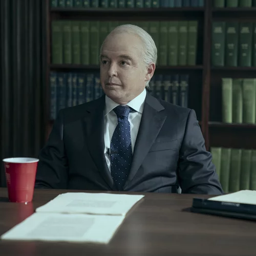 "Painkiller": Μια ενδιαφέρουσα αλλά άτολμη σειρά για την κρίση των οπιούχων