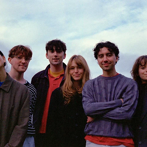 Οι Black Country, New Road έρχονται να ταράξουν την Αθήνα