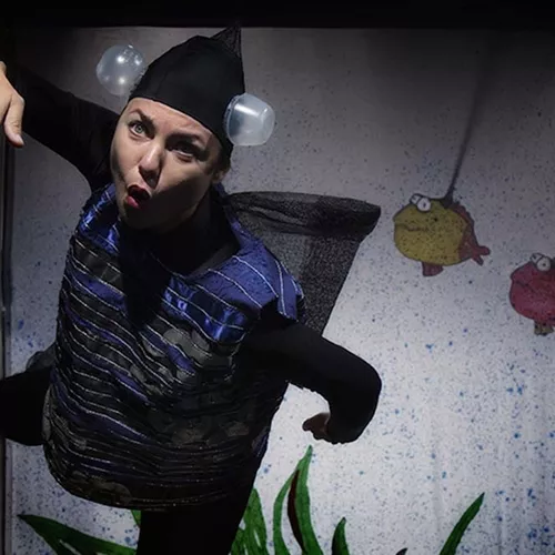 Το μαύρο ψαράκι