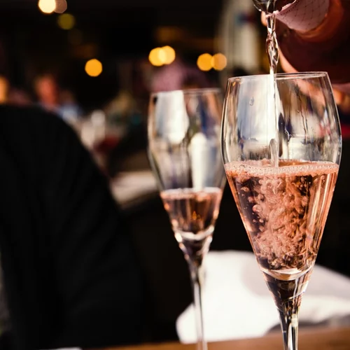 Τι είναι αυτά τα Pet Nat κρασιά τέλος πάντων;