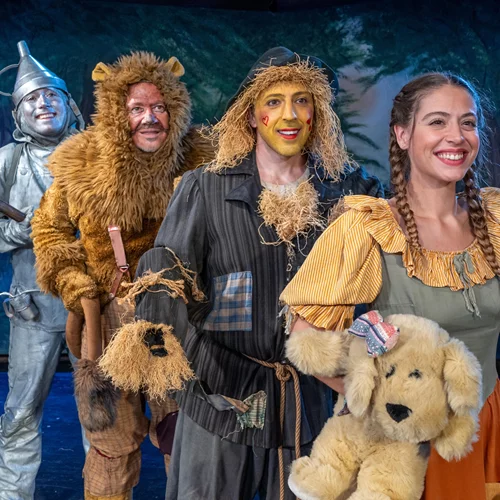 "Ο Μάγος του Οζ" σε μουσική Μίμη Πλέσσα έρχεται στο Θέατρο Κάτω απ' τη Γέφυρα