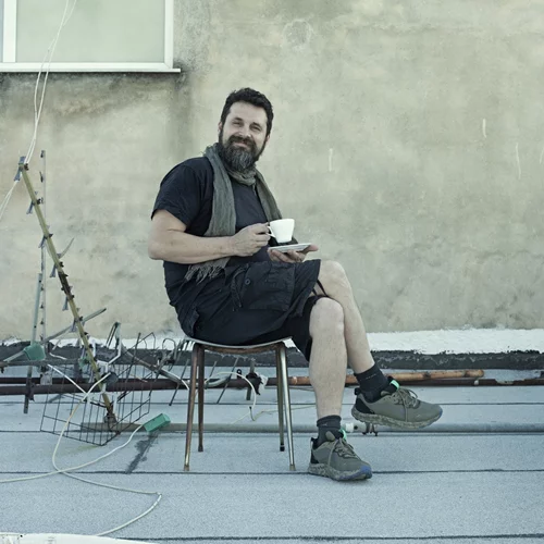 Συγκέντρωση ειδών για τον "Άλλο άνθρωπο" στη συναυλία του Σπύρου Γραμμένου