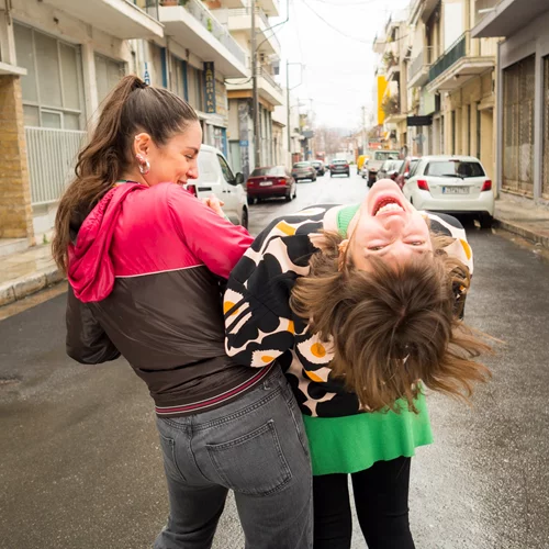 Έγκλημα στο αντιηρωικό "Μοτέλ" του Βασίλη Μαυρογεωργίου στο Θέατρο Τέχνης