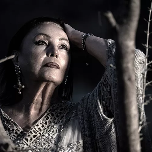 Η Ωραία Ελένη στην Κοιλάδα των Νεκρών Ερώτων