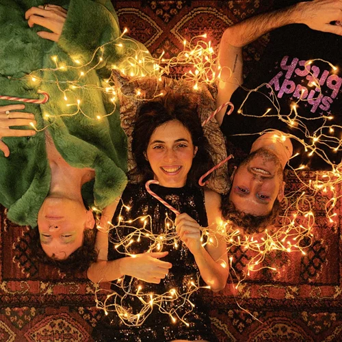 Νεφέλη Φασούλη και Καλογεράκια συναντώνται στον Σταυρό του Νότου