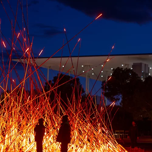 Πρώτη γεύση από το εντυπωσιακό Φεστιβάλ Φωτιστικών Εγκαταστάσεων του ΚΠΙΣΝ