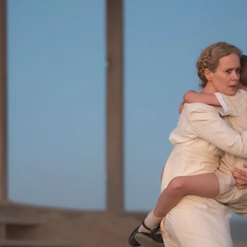 Οι 2 νέες ταινίες που βλέπουμε στο Disney+ αυτόν τον μήνα