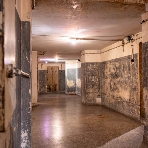 Ο Χώρος Ιστορικής Μνήμης "Κοραή 4" περνάει στο Υπουργείο Πολιτισμού και τον Δήμο Αθηναίων