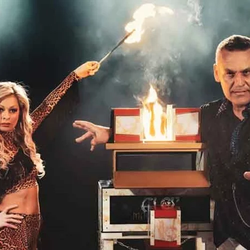 "Οι τρεις μάγοι": 'Ενα μοναδικό ταξίδι στον κόσμο της μαγείας συμβαίνει στο θέατρο Αυλαία