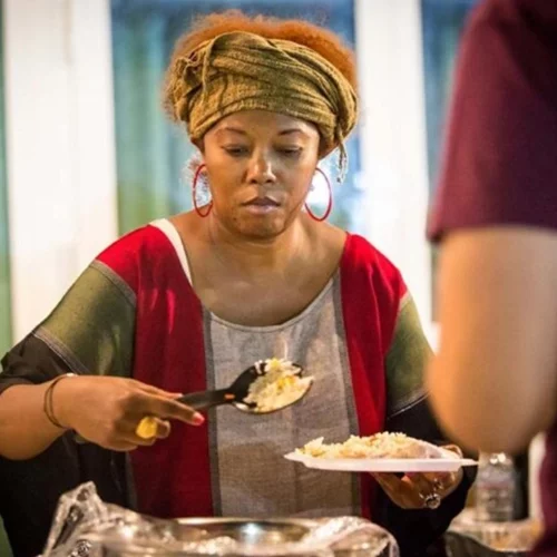 Συναυλίες και έθνικ γεύσεις στην "άλλη γιορτή" της Αθήνας