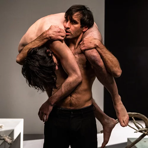 Η "Φαίδρα" συνεχίζει στο Προσκήνιο με νέα διανομή