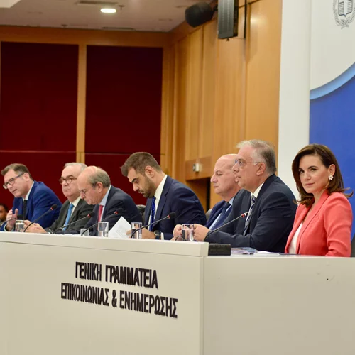 Η παρουσίαση των νέων μέτρων για την κρουαζιέρα και τις βραχυχρόνιες μισθώσεις από την Όλγα Κεφαλογιάννη