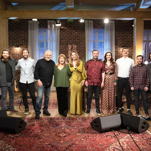 Η Έλλη Πασπαλά, ο Vassilikos και η Δήμητρα Σελεμίδου στο "Μουσικό κουτί"