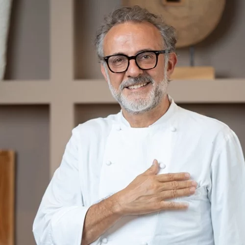 Massimo Bottura, ο ακτιβιστής σεφ της υψηλής γαστρονομίας έγινε τελικά δικηγόρος όπως ήθελε ο πατέρας του!