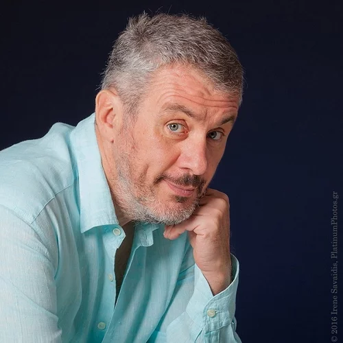 Ο Δημήτρης Στεφανάκης στα "Λογοτεχνικά απογεύματα" του Ιανού