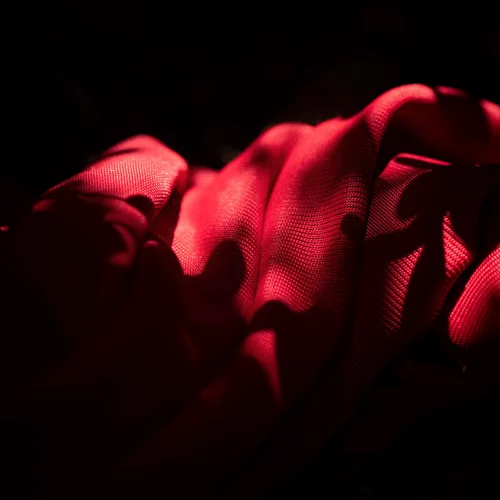 Ο φακός της Πόπης Τσουκάτου αναβιώνει τα Ελευσίνια Μυστήρια