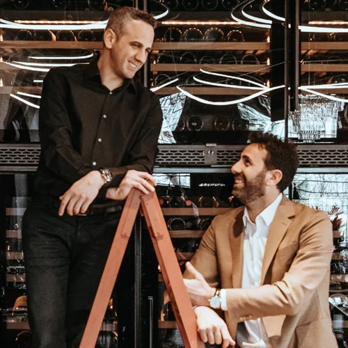 Αδερφοί Σωτηρούδη: Οι masters του ψαριού βγαίνουν στη στεριά με το "Iberico"