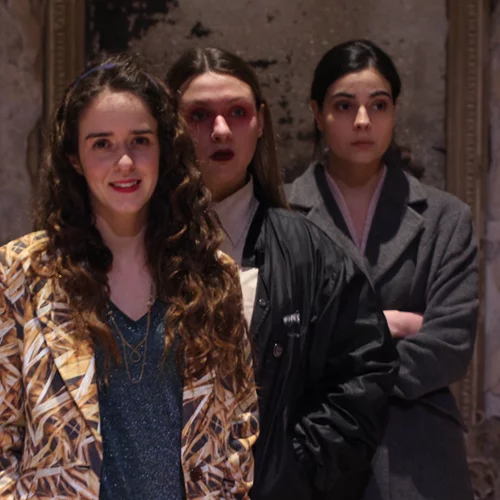 Συνέντευξη - ομάδα Loxodox: "Το 'καμία μόνη' είναι το πιο ελπιδοφόρο μήνυμα που έχω ακούσει σήμερα ως γυναίκα"