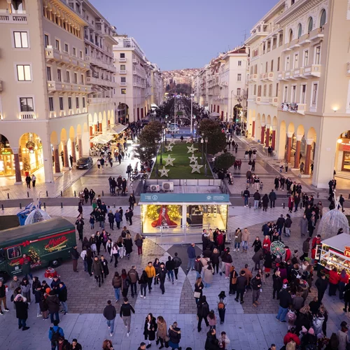 Μύρισε Χριστούγεννα παντού με τα μπισκότα Παπαδοπούλου