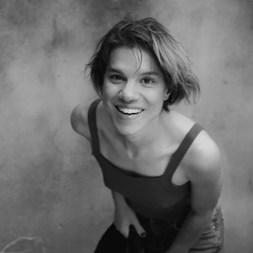 Aναβάλλεται η σημερινή συναυλία της Monika λόγω των πυρκαγιών