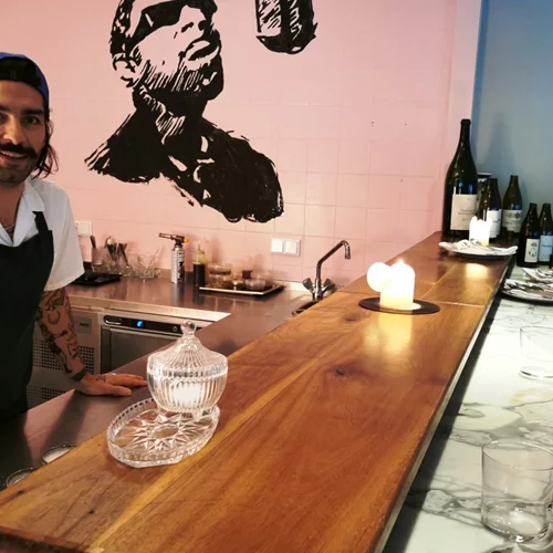 "Vanderveen": Αστέρι Michelin για το ανερχόμενο ιδιότυπο εστιατόριο του Γιώργου Κατάρα