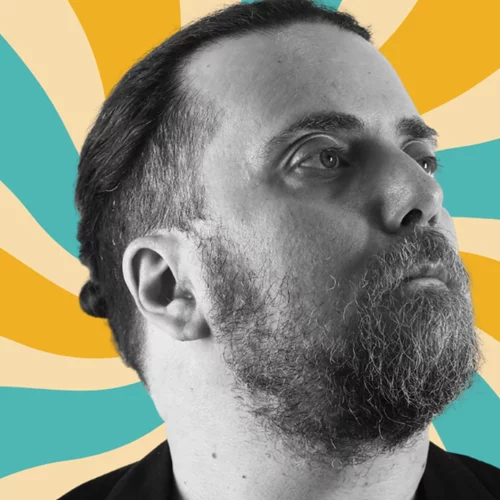 Ο Στάθης Δρογώσης γιορτάζει στο Gustav