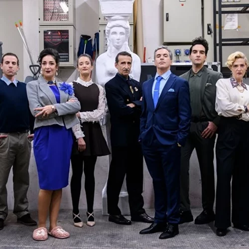 Η Κατερίνα Μαυρογεώργη για την "Καρυάτιδα" του Γιώργου Καπουτζίδη: "Όταν μέσω του χιούμορ συνειδητοποιείς την υποκρισία, νιώθεις ανατριχίλα"