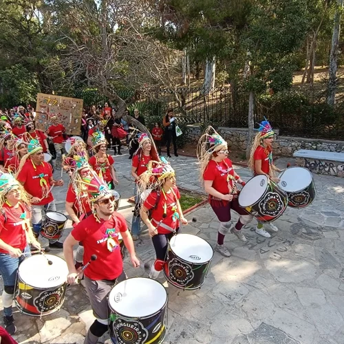 Την Κυριακή της Αποκριάς κατεβαίνουμε στο Σύνταγμα!