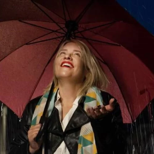 Ένας συνταρακτικός μονόλογος με τη Μαριάννα Τουμασάτου