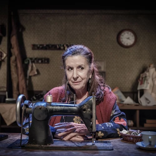 Μια ζωή - Ο μονόλογος μιας μοδίστρας