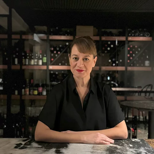 Γαστρονομία και αισθητική: Μια συζήτηση για το design των εστιατορίων με την Χρυσοκώνα Μαύρου