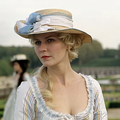 Απόψε (8/11) στην TV: Όλα τα βλέμματα στραμμένα στην "Μαρία Αντουανέτα" της Σοφία Κόπολα