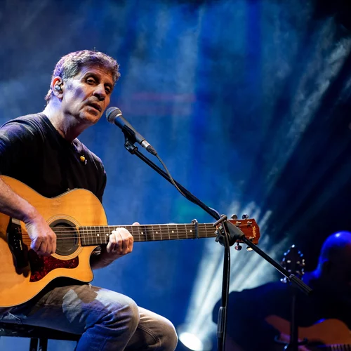 Σωκράτης Μάλαμας: Πήγαμε σε ένα από τα sold-out Σάββατα στην "Ακτή Πειραιώς"