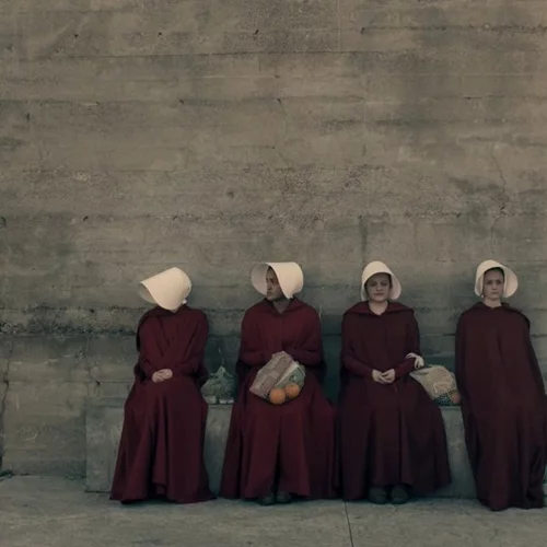 The Handmaid’s Tale με Τέιλορ Σουίφτ στην έκτη σεζόν
