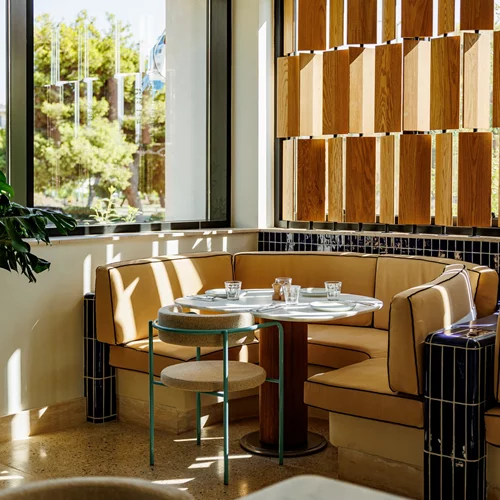 "Bottomless Brunch + Βeats" στο "Sebastian" του "Ace Hotel"