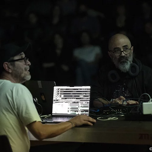 Murcof & Sergi Palau: Βράδυ Σαββάτου στη Ρηγίλλης με ατμόσφαιρες, εικαστικά και ηλεκτρονικές εκρήξεις