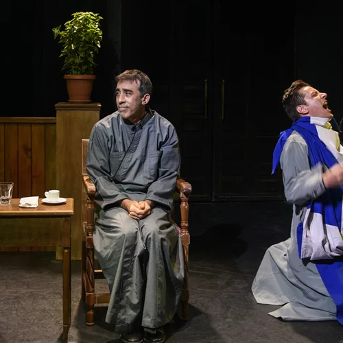 Ήλιος με δόντια