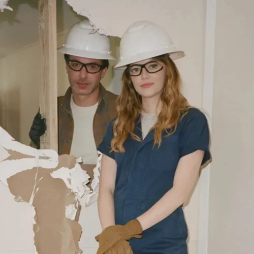 H Έμα Στόουν έρχεται στην ΤV με το ιδιόρρυθμο "Τhe Curse"