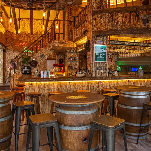 Lucky Look: Ένα σαλούν στην Άγρια Δύση της Καισαριανής