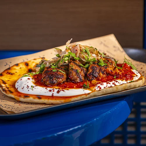 Στα Περιβολάκια, για ένα από τα πιο μερακλίδικα κεμπάπ της Αθήνας