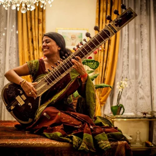 Μουσική βραδιά για την παγκόσμια ειρήνη με τη δεξιοτέχνη του σιτάρ Ρέσμα Σριβάσταβα