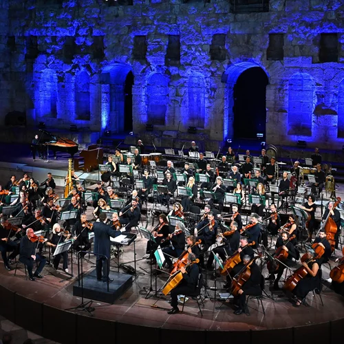 Ευχάριστο κλείσιμο μίας ακόμη επιτυχημένης χρονιάς για Συμφωνική Ορχήστρα της ΕΡΤ και Μιχάλη Οικονόμου