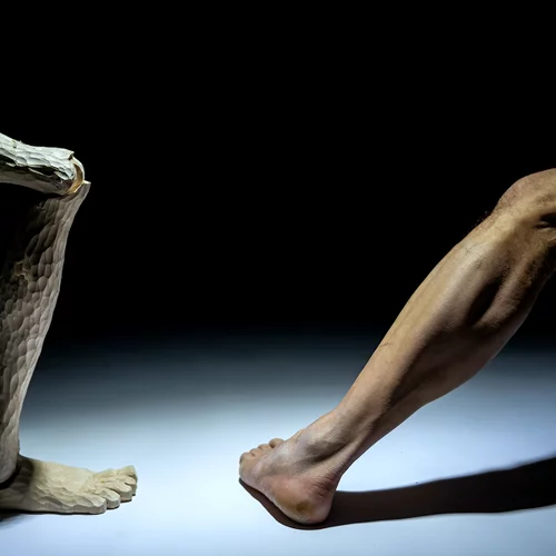 Μια ιδιαίτερη πρόταση σωματικού θεάτρου και κουκλοθέατρου